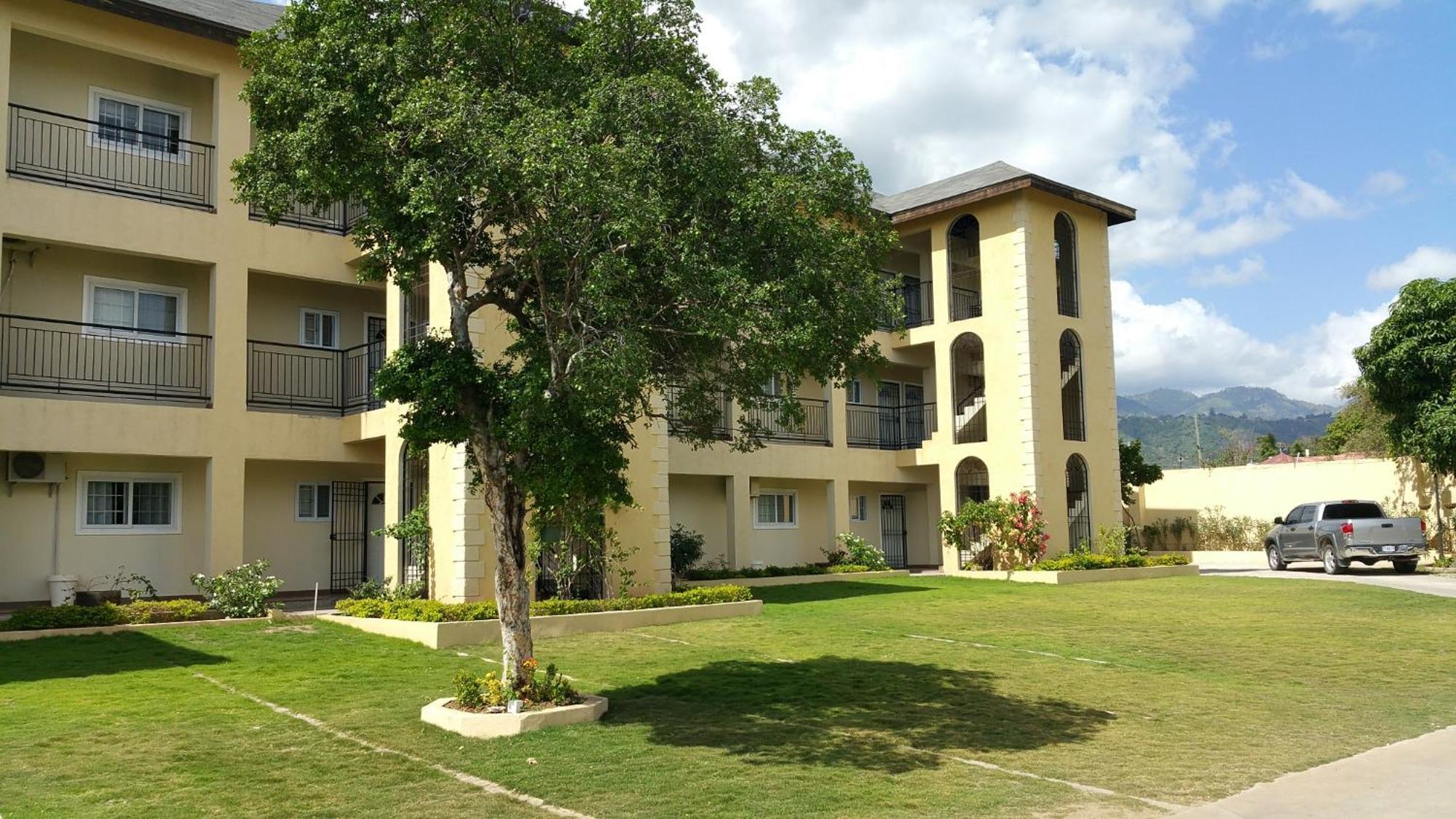 Donhead New Kingston Apt 5 Exterior foto